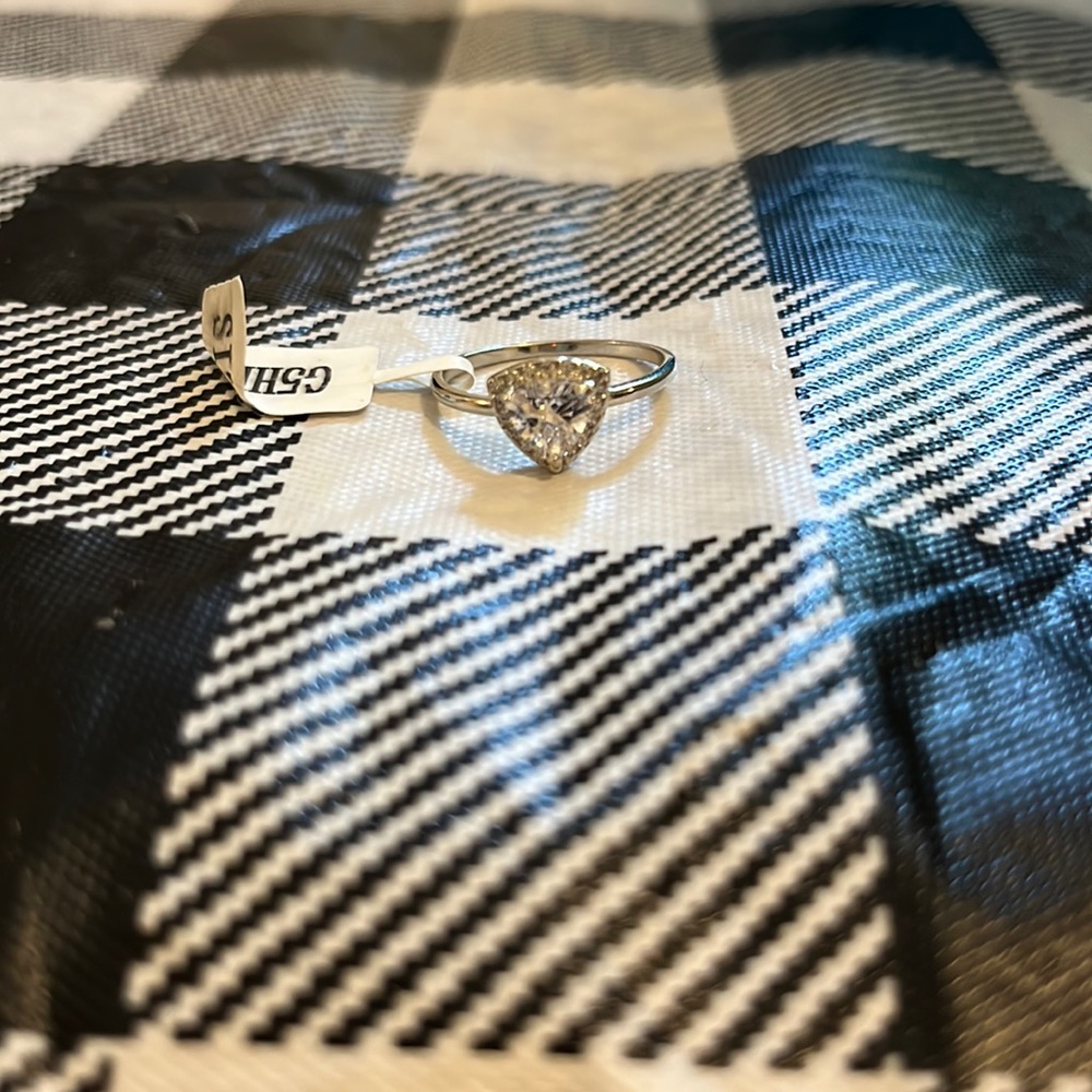 Charmed Aroma Ring (size 7).